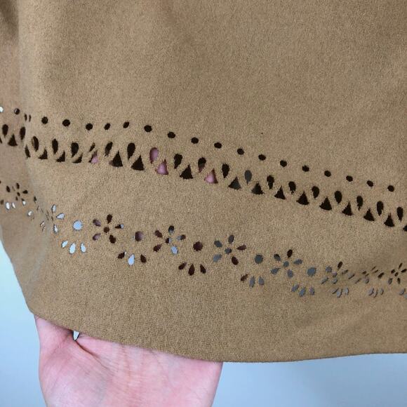 Neiman Marcus Camel Colored Laser Cut Pencil Skirt - Picture 3 of 7